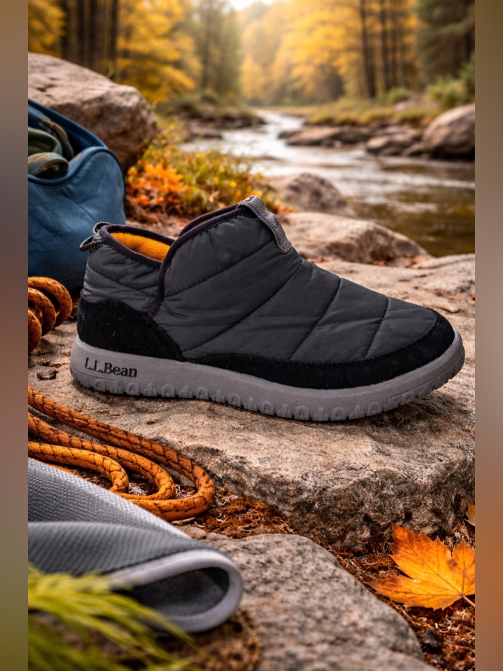 L.L.Bean Women’s Mountain Classic Quilted Booties Size 6
